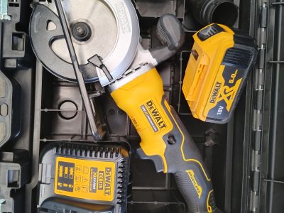 SCIE-CIRCULAIRE-DEWALT-JELA-001