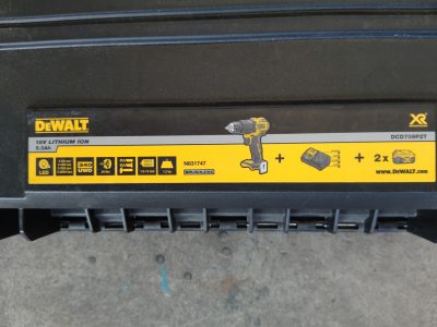 VISSEUSE-DEWALT-JELA-002