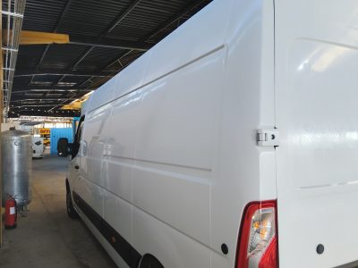 FOURGON-RENAULT-MASTER-CESALOC-001